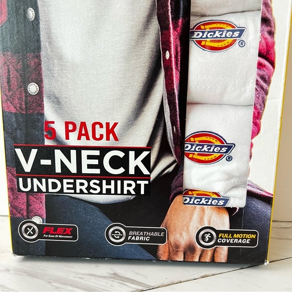 Dickies Men's V-Neck T-Shirts Size Small 5 Pack White Cotton Undershirts - Picture 2 of 6